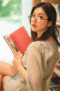 逃婚路上重生？恶毒前妻首长宠疯全局