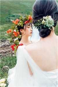 当假千金试图对付泥潭里爬出来的真千金未删节