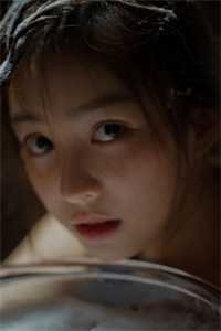 知道我的头绳几万块后，恨嫁女教官气疯了全球完整文集