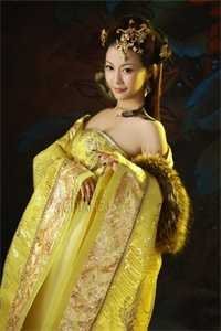 送往神族和亲后，皇姐她后悔了全本