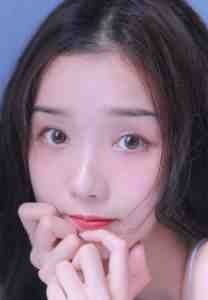 独占首富家产，从整治恶毒真千金开始目录