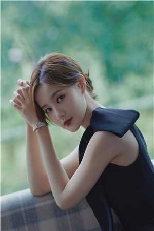 未婚夫不检点？分！改嫁糙汉军官畅销巨著