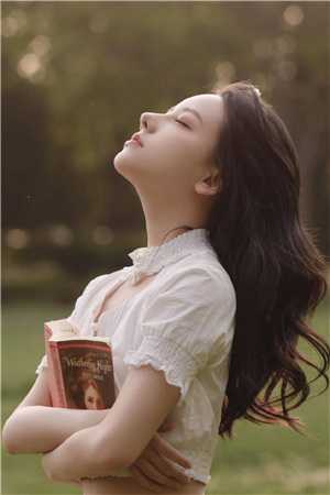 恋爱第七年，未婚妻和小助理发来领证照片结局