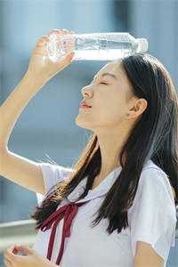 查出我有遗传病后，全家果断带妹妹跑路笔趣阁