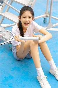 被妹妹掉包兽蛋后，我成了万凰之王。无删减