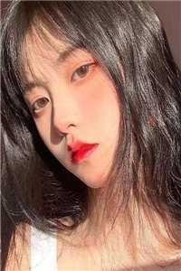 小竹马给女友输血，我微微一笑火爆小说