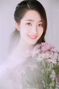 孪生弟弟抱着玩具手术刀上台后，全家都疯了无删减版