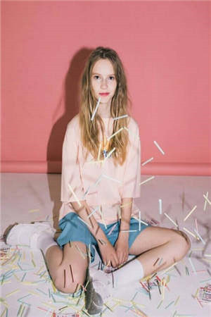 知道我的美甲一万五后，大龄女同事气疯了刘翠兰苏沫沫无删减全文